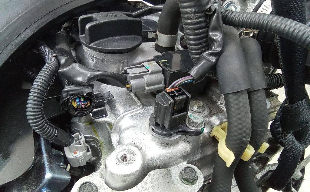 датчик распредвала Nissan Note E12 2014, 1.2 л., бензин, МКПП, 30210-1HC0A - фото №1