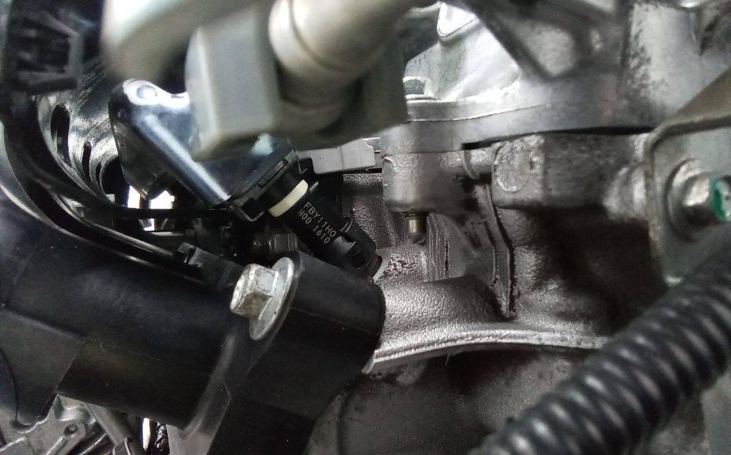 форсунка Nissan Note E12 2014, 1.2 л., бензин, МКПП, FBY11H0 - фото №1