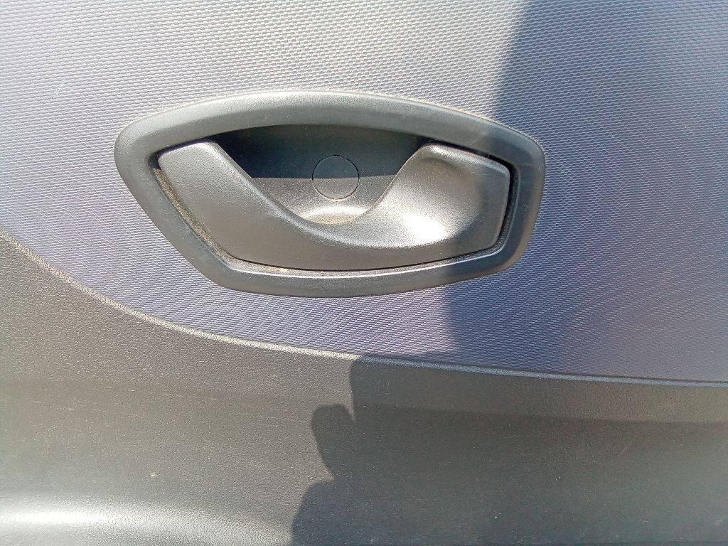 ручка внутренняя передняя правая Opel Vivaro B 2016, 806700005R - фото №1