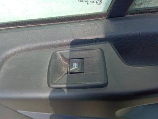 кнопка стеклоподъемника двери Opel Vivaro B 2016