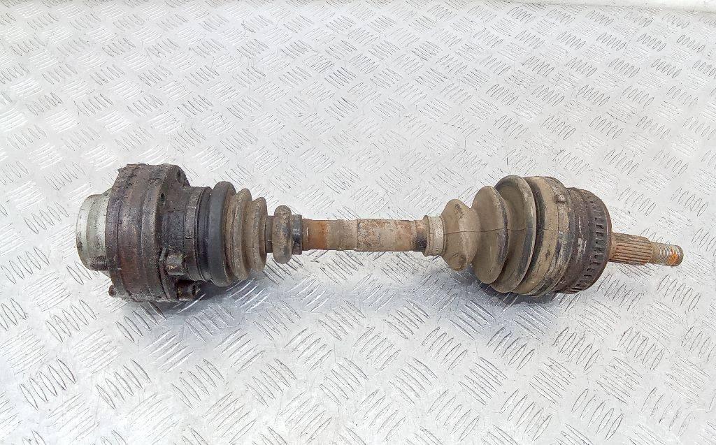 полуось задняя (приводной вал, ШРУС) Mercedes-Benz Vito W638 2002 - фото №1