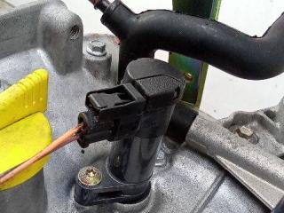 катушка зажигания Renault Logan 1 поколение 2007, 1.6 л., бензин, МКПП, 7700875000