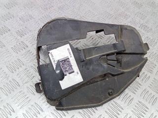 защита (кожух) ремня ГРМ Renault Megane 3 поколение 2010, 1.5 л., дизель, МКПП, 8200795003