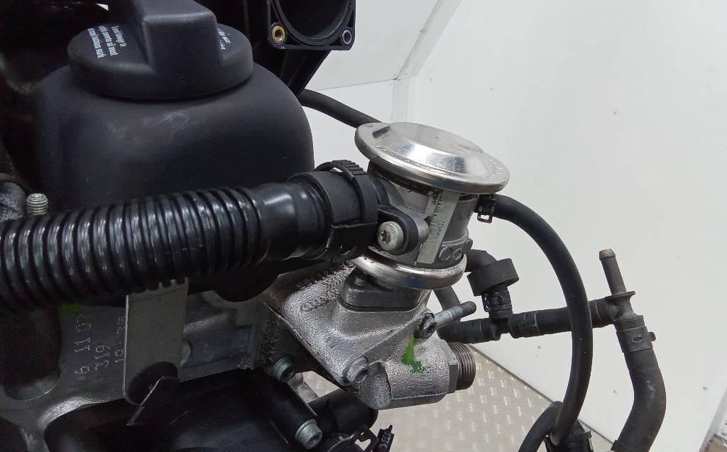 клапан EGR Volkswagen Jetta 5 поколение 2006, 1.6 л., бензин, 72228602 - фото №1