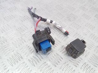 блок реле Renault Megane 3 поколение 2009, 243800013R