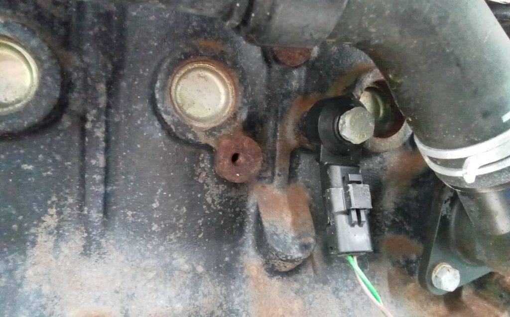 датчик детонации Peugeot 307 1 поколение 2003, 1.6 л., бензин, МКПП, 9645311480 - фото №1