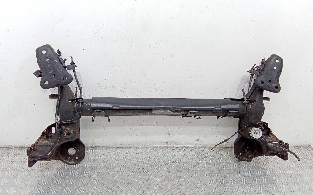 балка подвески задняя Peugeot 2008 1 поколение 2014 - фото №1