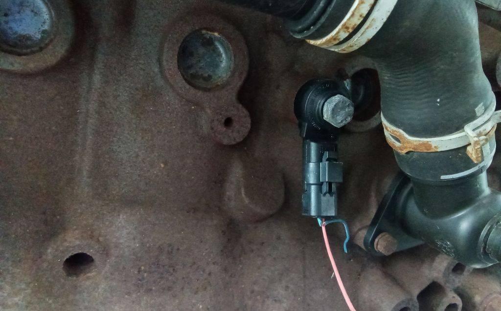 датчик детонации Citroen C2 1 поколение 2007, 1.6 л., бензин, МКПП, 0261231168 - фото №1