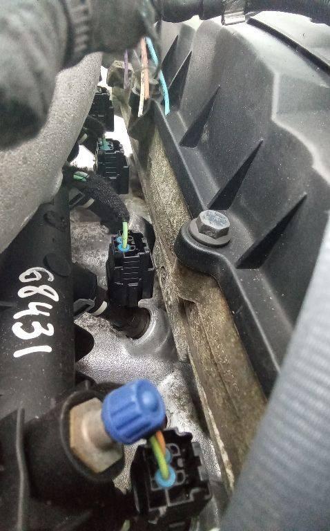 форсунка Citroen C2 1 поколение 2007, 1.6 л., бензин, МКПП - фото №1