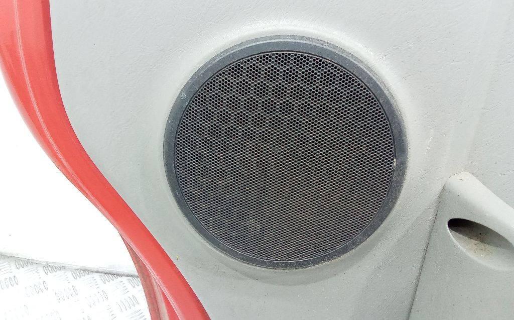 динамик двери Opel Vivaro A 2003 - фото №1