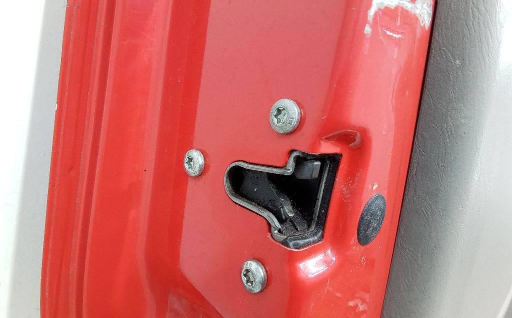 замок двери передней левой Opel Vivaro A 2003 - фото №1