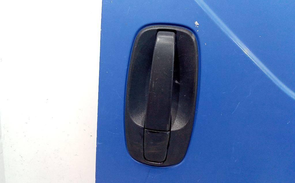 ручка наружная двери сдвижной Nissan Primastar 1 поколение 2004 - фото №1