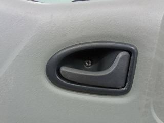 ручка внутренняя передняя правая Nissan Primastar 1 поколение 2004