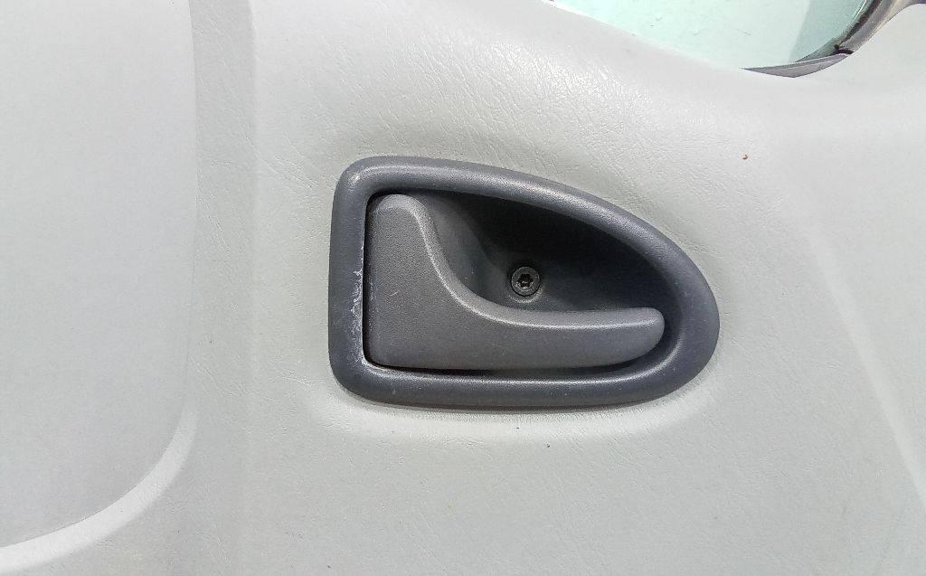 ручка внутренняя передняя левая Nissan Primastar 1 поколение 2004 - фото №1