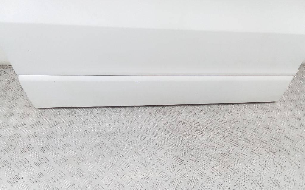 молдинг двери задней правой Opel Vivaro B 2016, 768546496R - фото №1