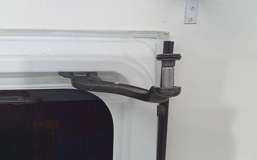 ролик двери сдвижной Opel Vivaro B 2016, NULL - фото №1