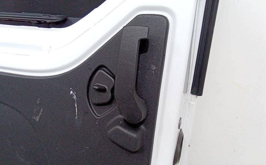 ручка внутренняя задняя левая Opel Vivaro B 2016 - фото №1