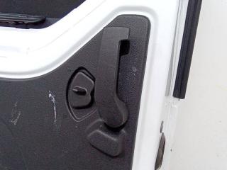 ручка внутренняя задняя левая Opel Vivaro B 2016