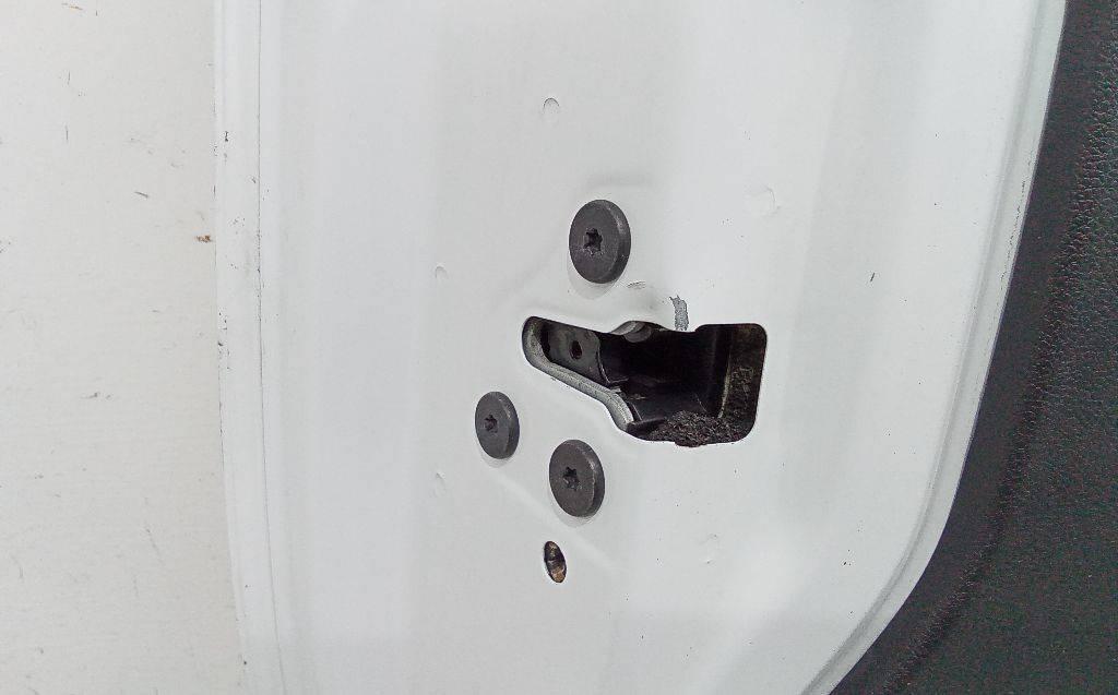 замок двери сдвижной Opel Vivaro B 2016 - фото №1