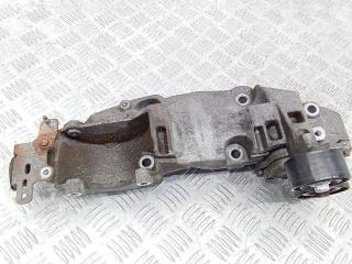 кронштейн генератора Renault Scenic 2 поколение [рестайлинг] 2008, 2.0 л., дизель, АКПП, 8200527320