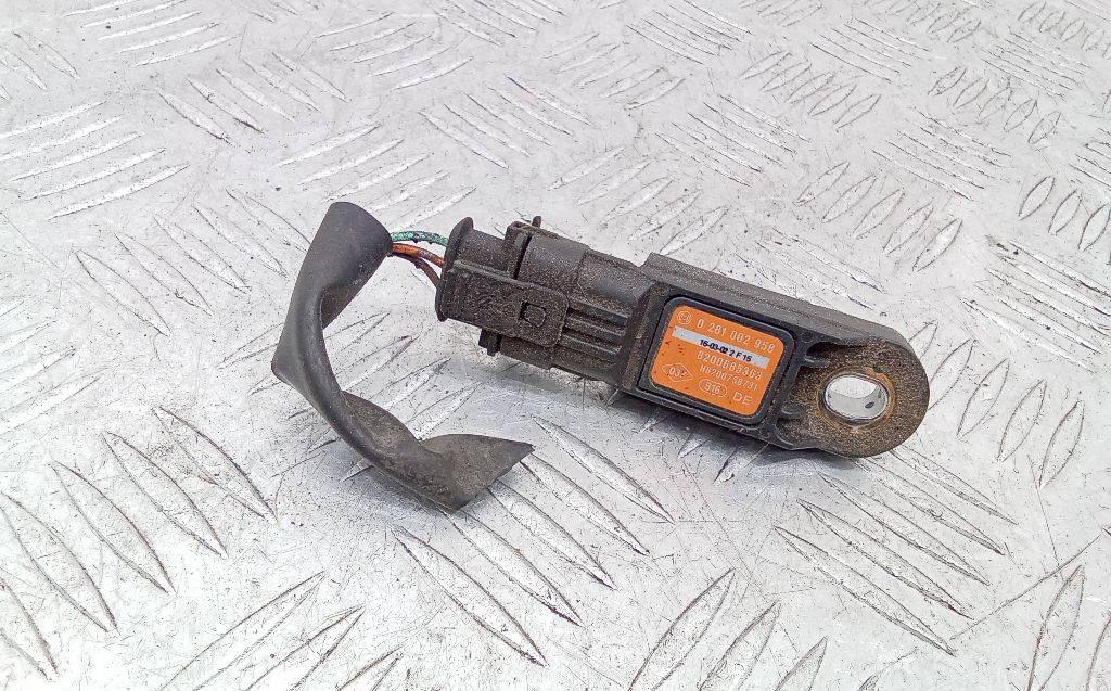 датчик абсолютного давления Renault Megane 3 поколение 2011, 1.9 л., дизель, МКПП, 0281002958 - фото №1