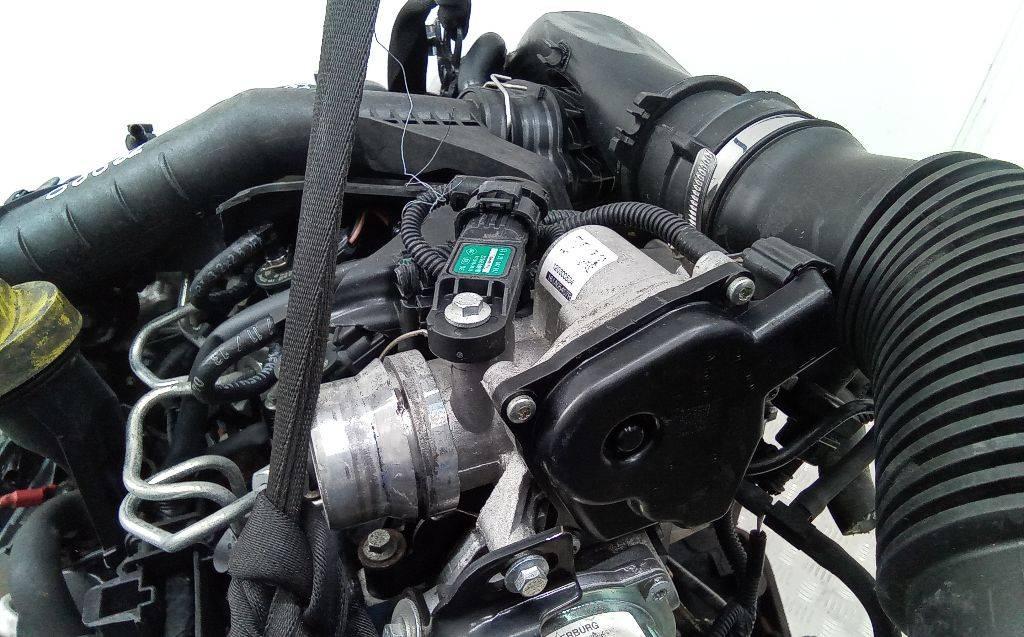 заслонка дроссельная Renault Clio 4 поколение 2013, 1.5 л., дизель, МКПП, 161A05457R - фото №1