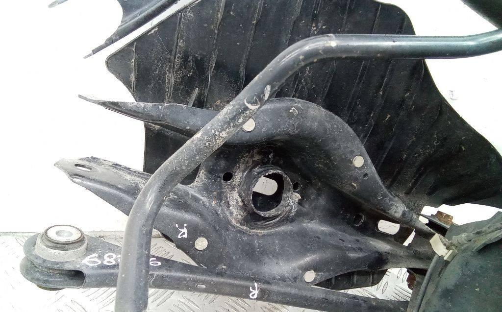 рычаг задний правый BMW 1 серия F20/F21 2013, 1.6 л., дизель - фото №1