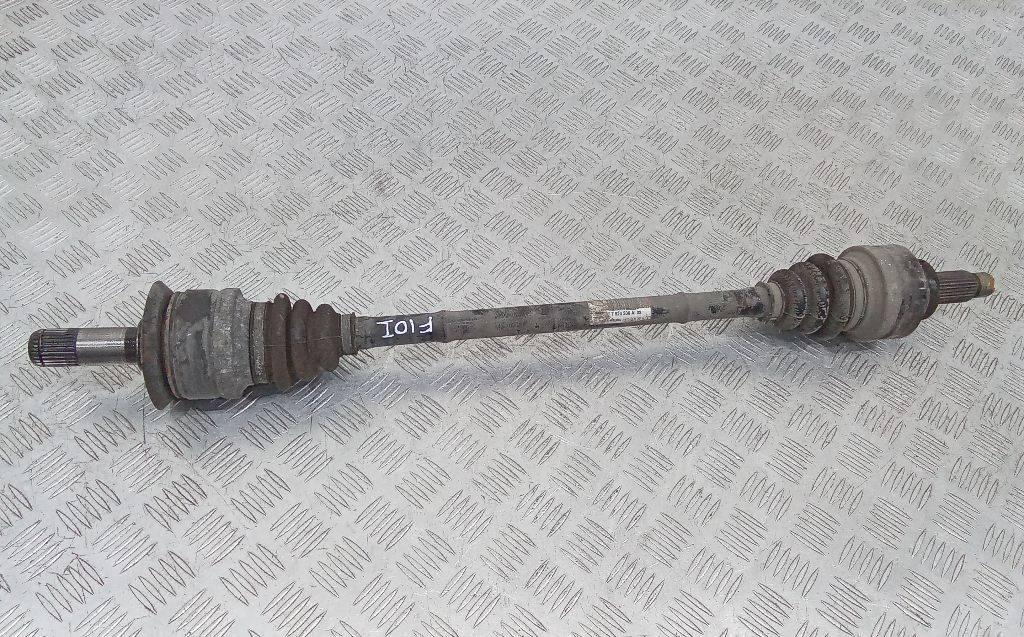 полуось задняя (приводной вал, ШРУС) BMW 1 серия F20/F21 2013, 1.6 л., дизель, 7624205AI02 - фото №1