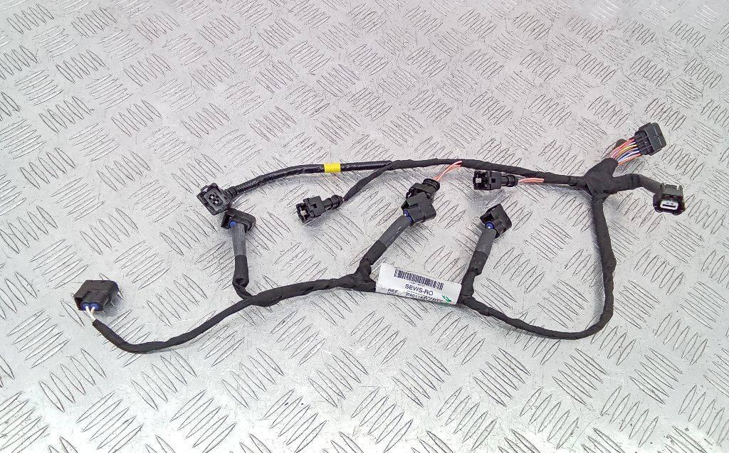 проводка Renault Duster 2 поколение 2022, 2.0 л., бензин, МКПП, 240116678R - фото №1