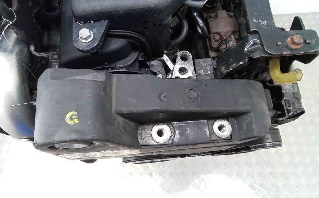 кронштейн двигателя Renault Scenic 3 поколение 2011, 1.5 л., дизель, МКПП - фото №1