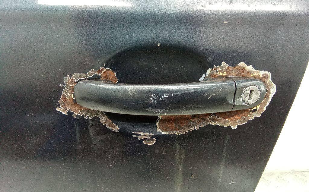 ручка наружная Volkswagen Jetta 5 поколение 2005 - фото №1