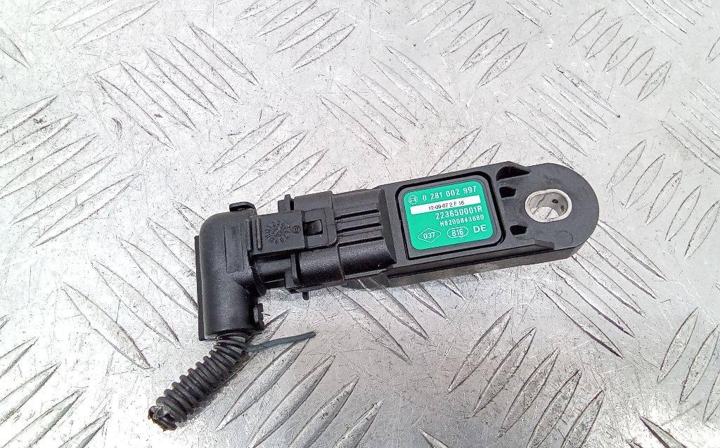 датчик абсолютного давления Renault Twingo 2 поколение 2010, 1.5 л., дизель, МКПП, 0281002997 - фото №1