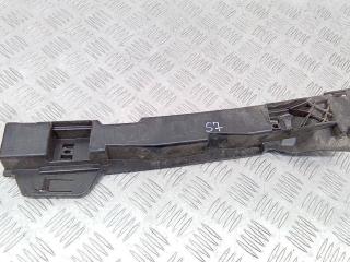 Кронштейн крепления порога BMW 1 серия F20/F21 2011, 51777264359