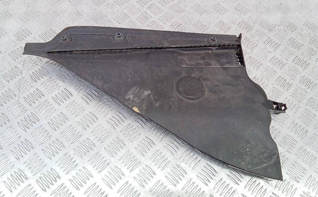 дождевик BMW 1 серия F20/F21 2011, 51717240680 - фото №1