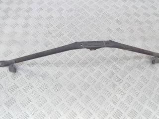 Распорка (растяжка) телевизора BMW 5 серия E60/E61 2004, 51647033745