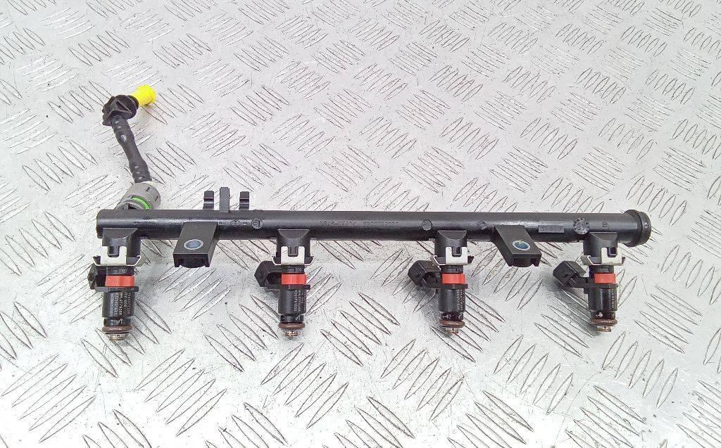 топливная рампа Renault Duster 2 поколение 2022, 2.0 л., бензин, МКПП, 8200053030 - фото №1