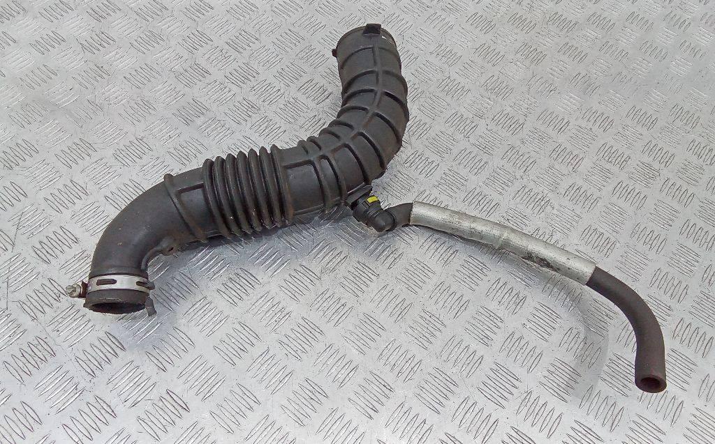 патрубок воздушного фильтра Renault Megane 3 поколение 2009, 1.5 л., дизель, 8200500384 - фото №1