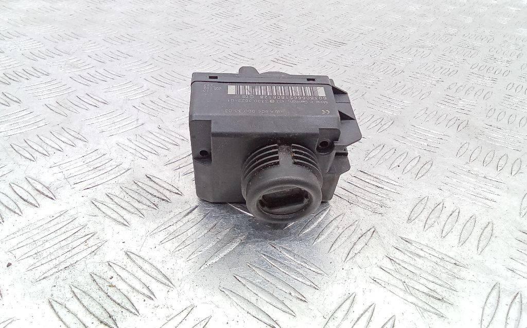 замок зажигания Mercedes-Benz Sprinter 2 поколение (W906) 2011, A9069003303 - фото №1