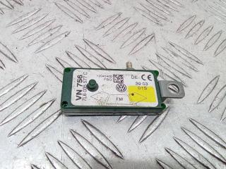 усилитель антенны Volkswagen Touareg 1 поколение 2004, 7L6035577