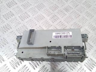 блок предохранителей Citroen Jumper 2 поколение 2008, 1369571080