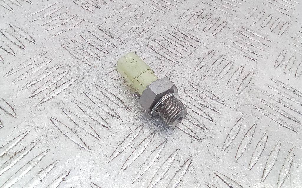 датчик давления масла Renault Duster 2 поколение 2022, 2.0 л., бензин, МКПП - фото №1