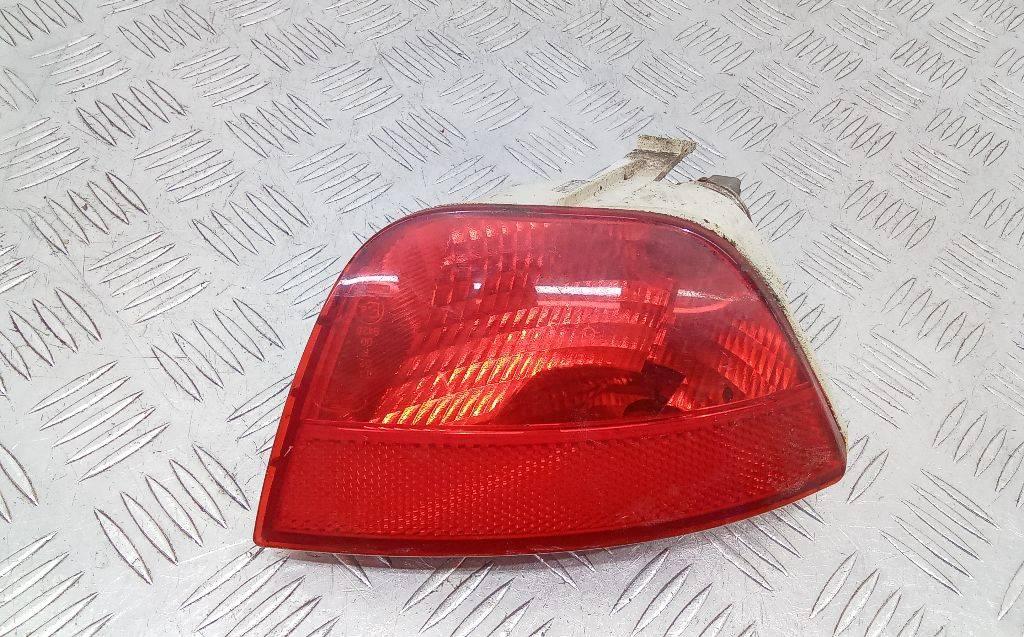 фонарь противотуманный левый Ford Focus 2 поколение 2006, 1M51-15K273-A - фото №1