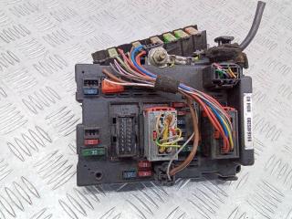 блок предохранителей Peugeot 206 1 поколение [рестайлинг] 2002, 9646405280