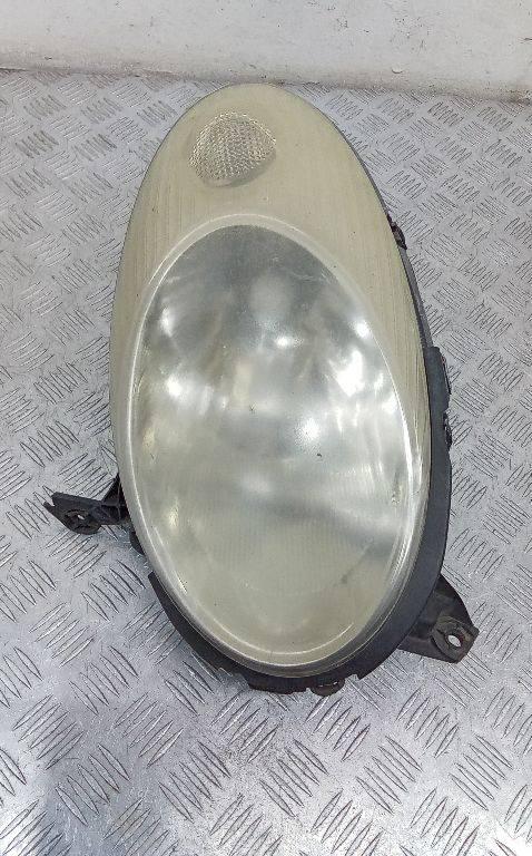 фара правая Nissan Micra 3 поколение (K12) 2003, 21060AX700 - фото №1