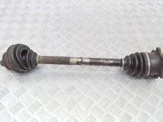 полуось передняя левая (приводной вал, ШРУС) Skoda Superb 1 поколение [рестайлинг] 2006, 2.5 л., дизель