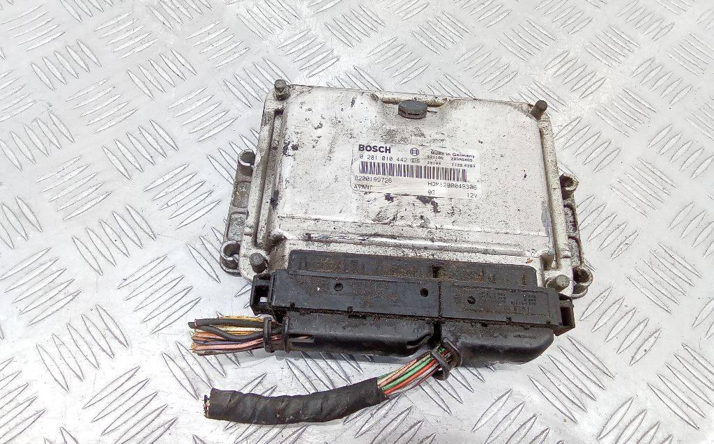 блок управления двигателем Renault Scenic 2 поколение 2003, 8200199726 - фото №1