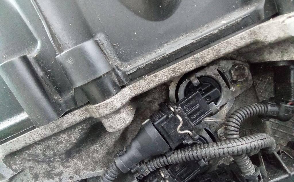 электромагнитный клапан BMW X5 F15 2013, 3.0 л., бензин, АКПП, 13151880 - фото №1