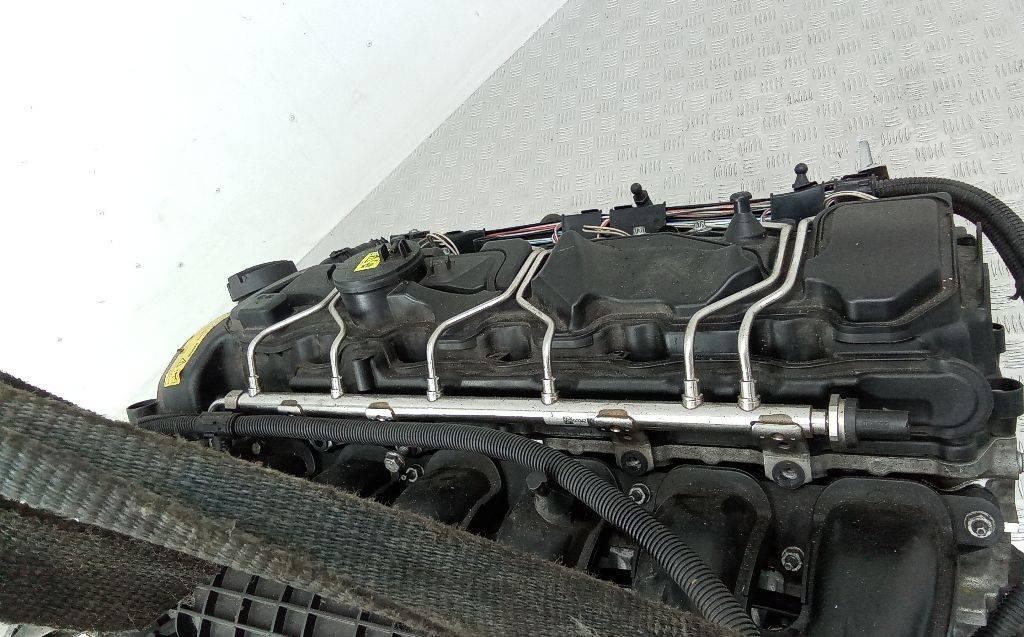 топливная рампа BMW X5 F15 2013, 3.0 л., бензин, АКПП - фото №1