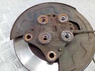 кулак задний правый Renault Megane 4 поколение 2017