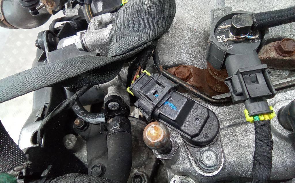 датчик распредвала Hyundai i30 FD 2007, 1.6 л., дизель, МКПП, 39300-2A000 - фото №1